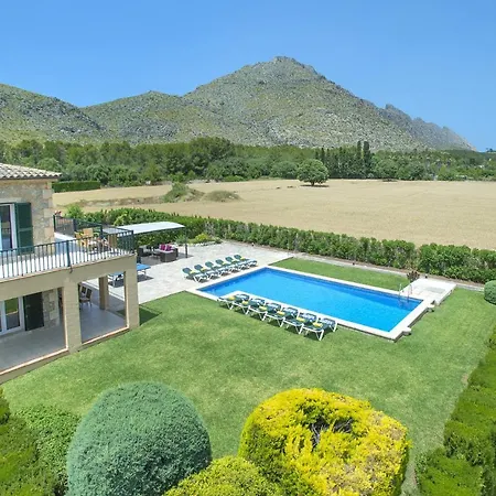 Villa Illa Petita By *
